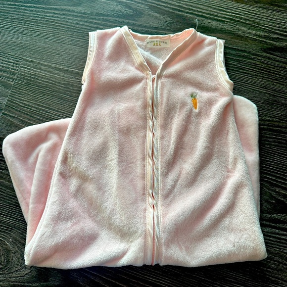Bunnies by the Bay, soft velour sleep sac/bag in size 0-6 months, Easter, NWTS - Picture 1 of 6